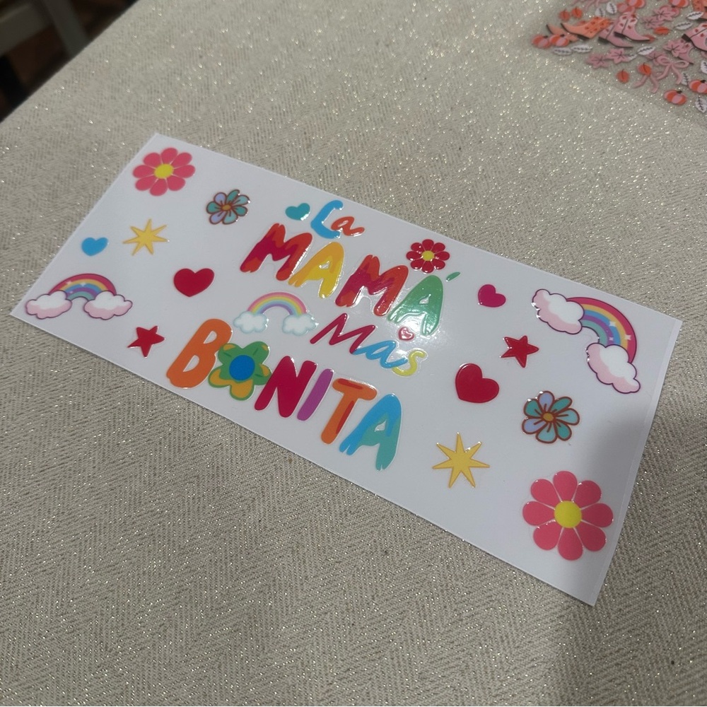 Colorful 'La Mamá Más Bonita' UV DTF